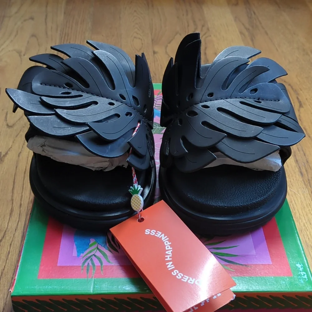 NIB FARM Rio Monstera Anatomic Slide Sandals In Black Women's Size 6